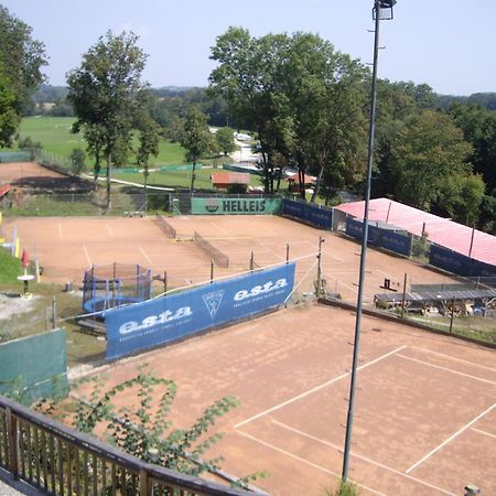 Hotel Pension Stadlhuber Aktivpark Kremsmünster Exteriör bild